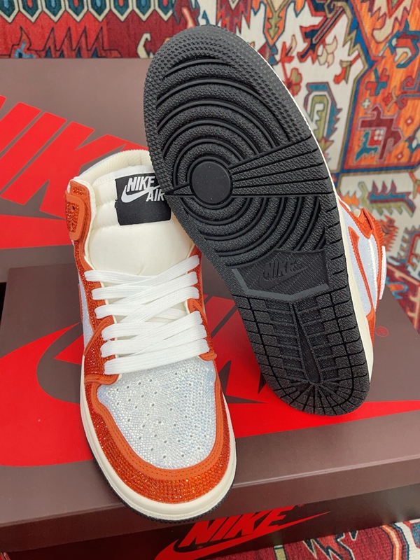 ナイキ靴角部分ディテール